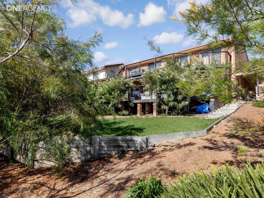 64 Coogee St, Tuross Head, NSW 2537