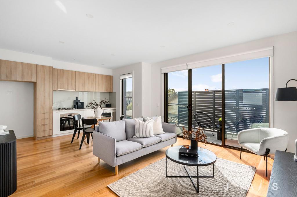 2/4 Garnet St, Sunshine North, VIC 3020