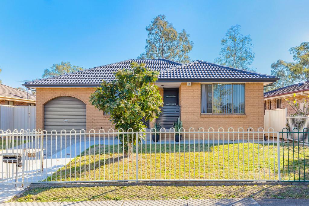 11 Macedon St, Bossley Park, NSW 2176