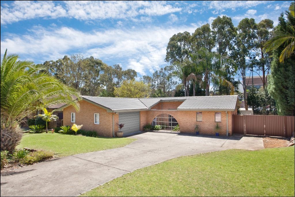 11 PATRICK AVE, CASTLE HILL, NSW 2154