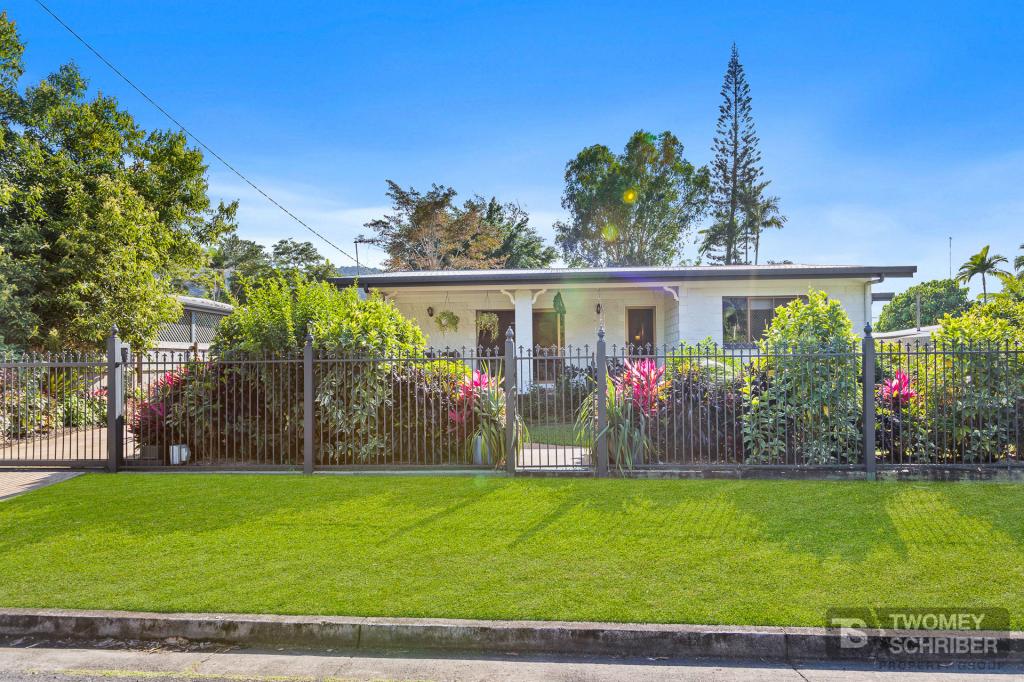 136 Upper Richardson St, Whitfield, QLD 4870
