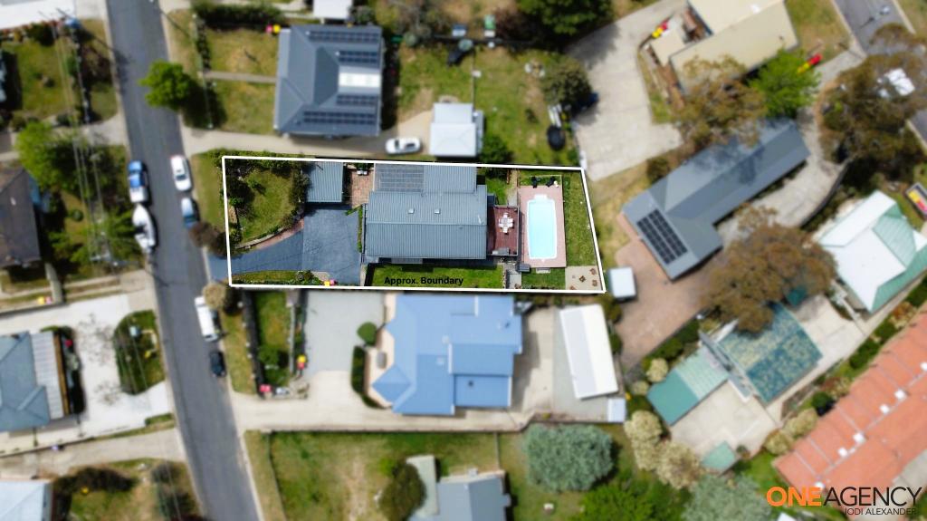 21 Banjo Paterson Cres, Jindabyne, NSW 2627