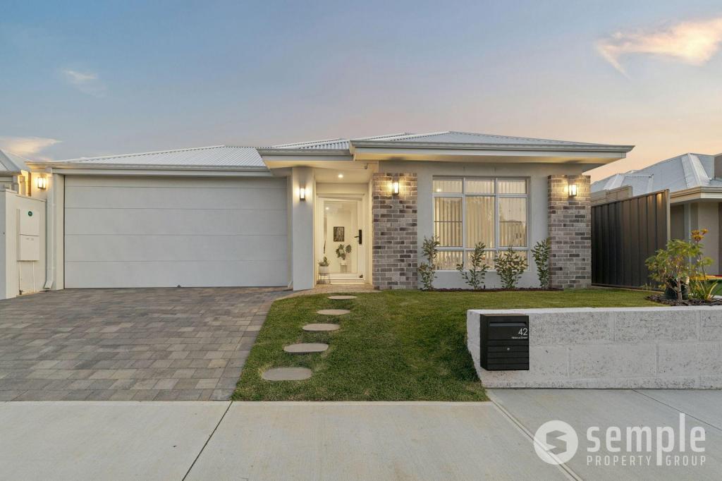 42 Hibiscus St, Hammond Park, WA 6164