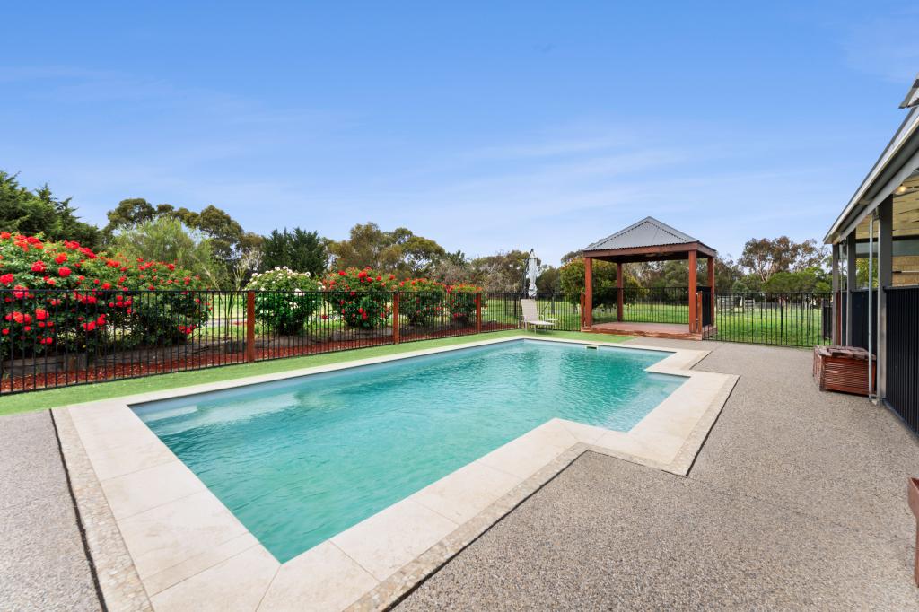 25 BILLABONG DR, MONEGEETTA, VIC 3433