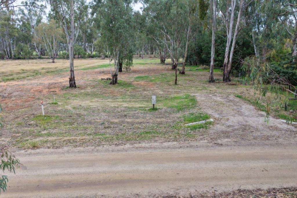 14 Meharry St, Koondrook, VIC 3580
