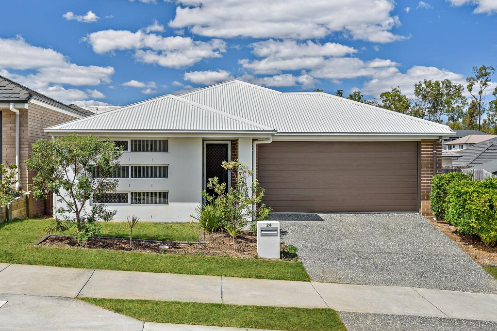 24 Daydream Cres, Springfield Lakes, QLD 4300