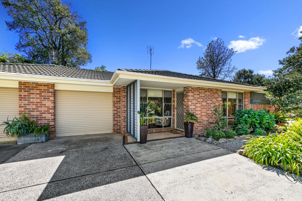 1/1 Frederick Goddard Cl, Saratoga, NSW 2251