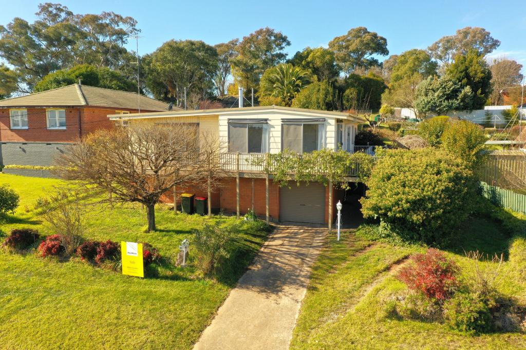 12 MILONG ST, YOUNG, NSW 2594