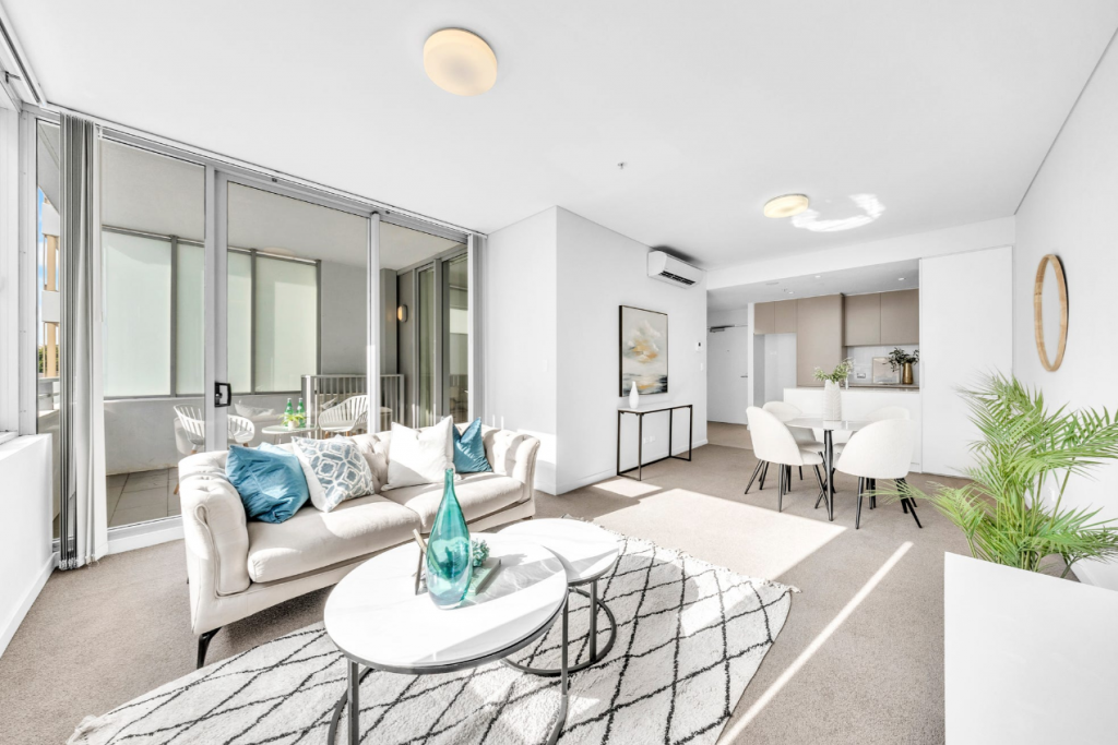 205/1 BRODIE SPARK DR, WOLLI CREEK, NSW 2205
