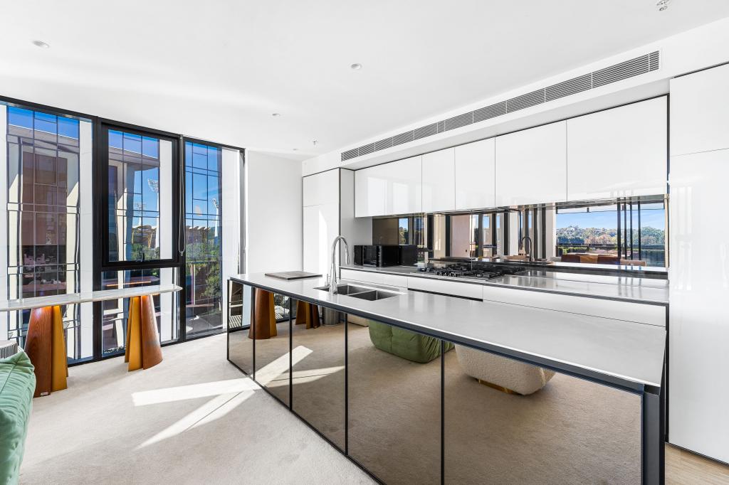 404c/1 The Concourse, Benowa, QLD 4217