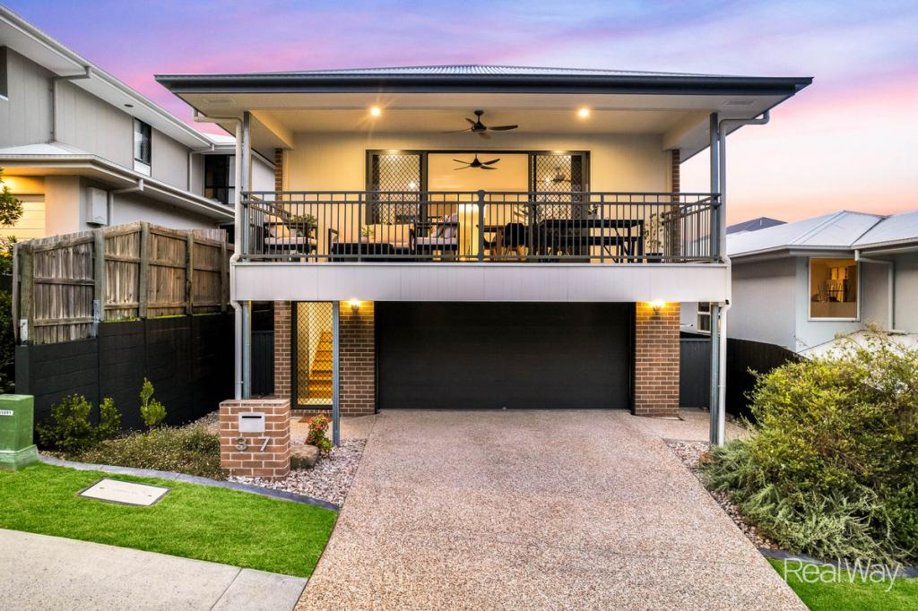 37 Aberdeen Cct, Spring Mountain, QLD 4300