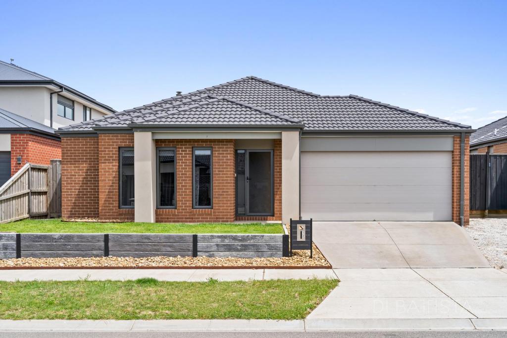 12 SILVAN ST, WALLAN, VIC 3756
