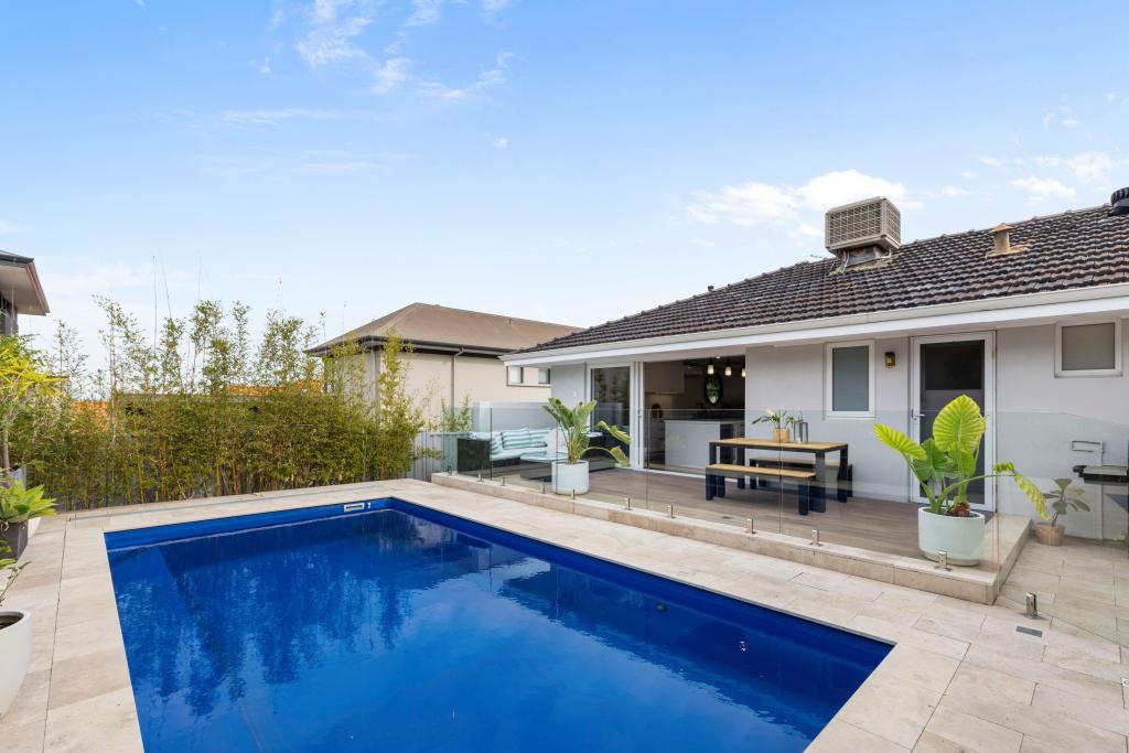 6 Ailsa St, Wembley Downs, WA 6019