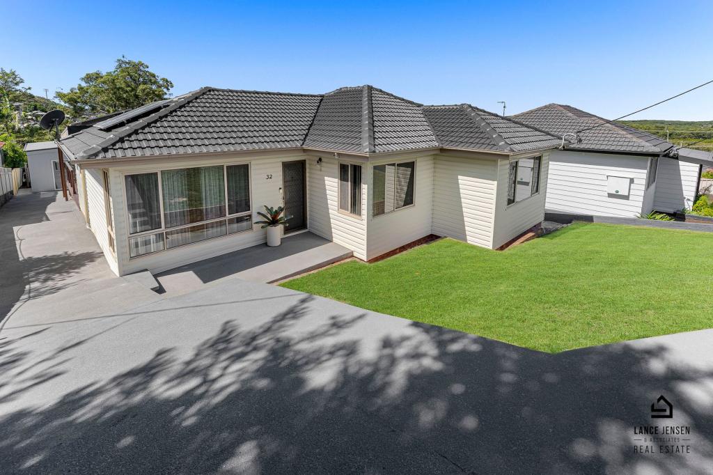 32 BRENTOR ST, BELMONT NORTH, NSW 2280