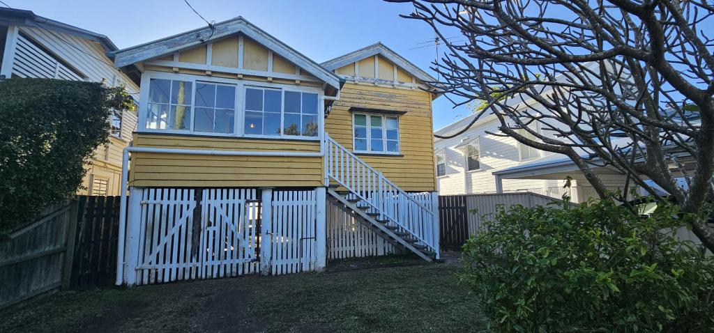 127 Barclay St, Deagon, QLD 4017