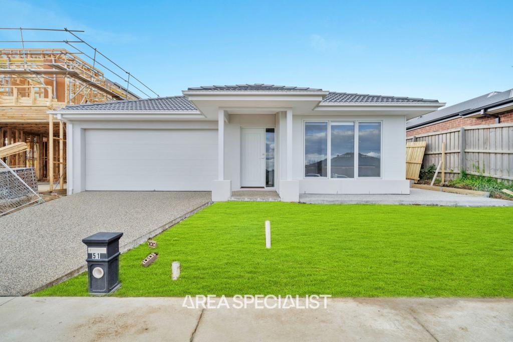 51 Hedgevale Dr, Officer, VIC 3809