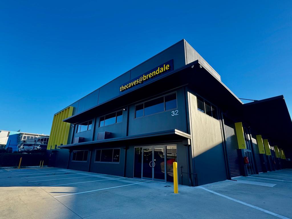 32 FRENCH AVE, BRENDALE, QLD 4500