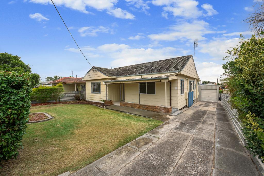 18 Hawthorne St, Beresfield, NSW 2322