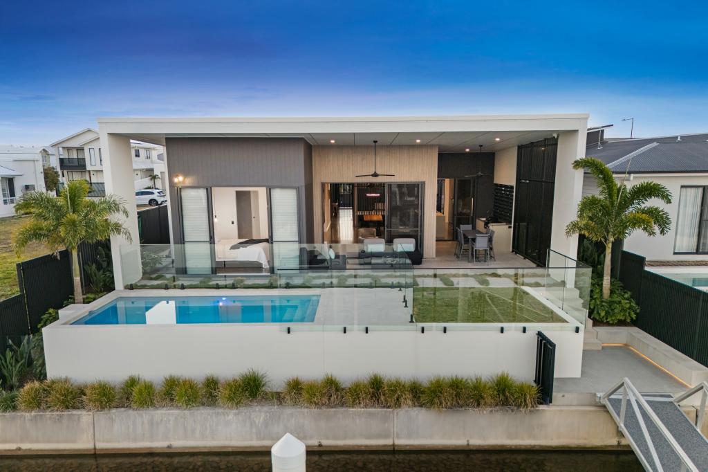 50 South Diamond Dr, Pelican Waters, QLD 4551