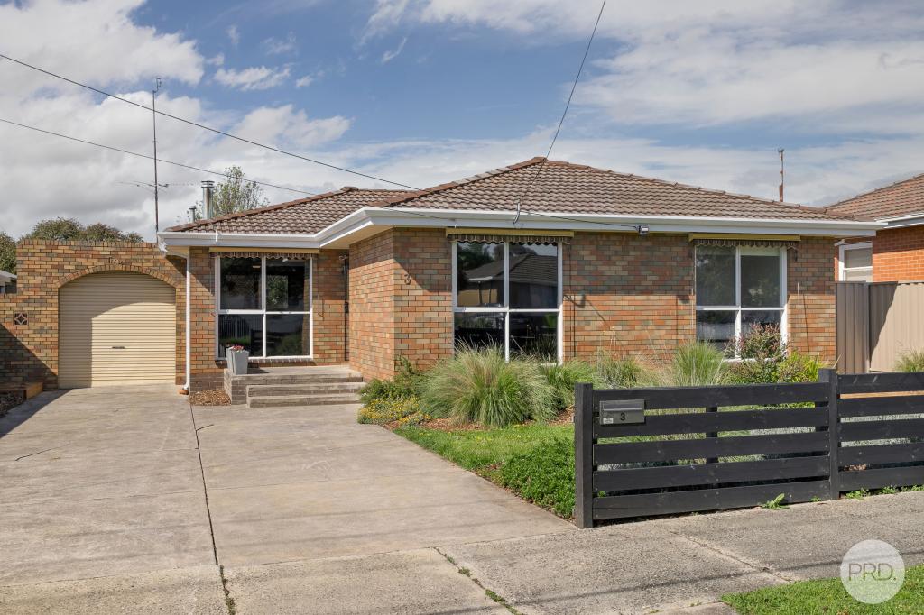 3 Sturrock Ave, Sebastopol, VIC 3356