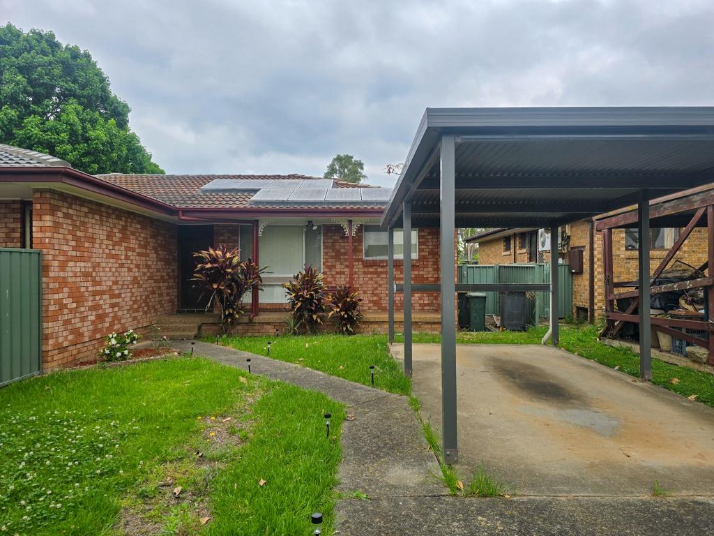 65 Evelyn St, Macquarie Fields, NSW 2564