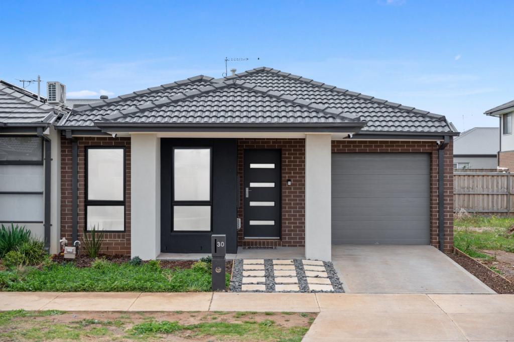 30 Louvre Rd, Bonnie Brook, VIC 3335