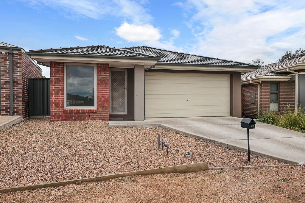 24 Simmons Dr, Bacchus Marsh, VIC 3340