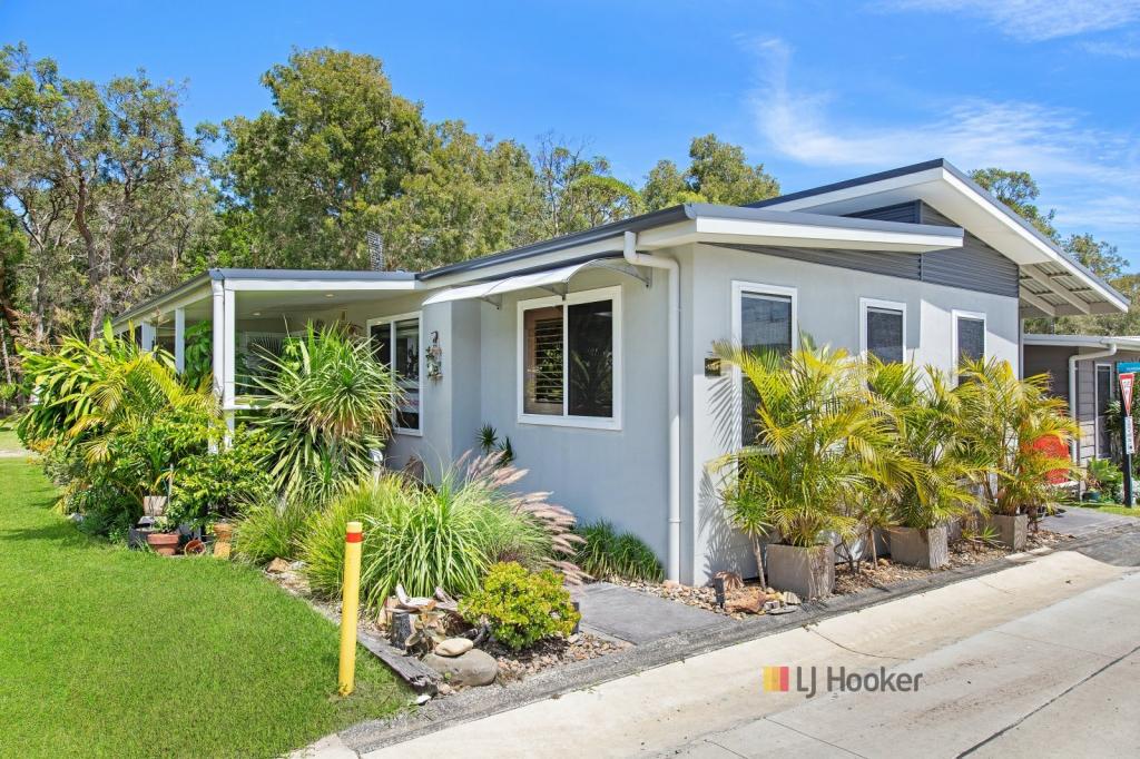 108A/2 MACLEAY DR, HALEKULANI, NSW 2262