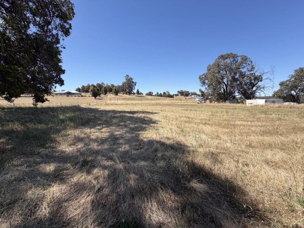 LOT 8 POLLARD RD, WANDERING, WA 6308