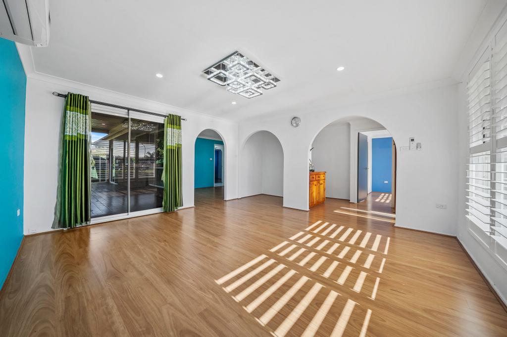 6 Clovertop Pl, Werrington Downs, NSW 2747