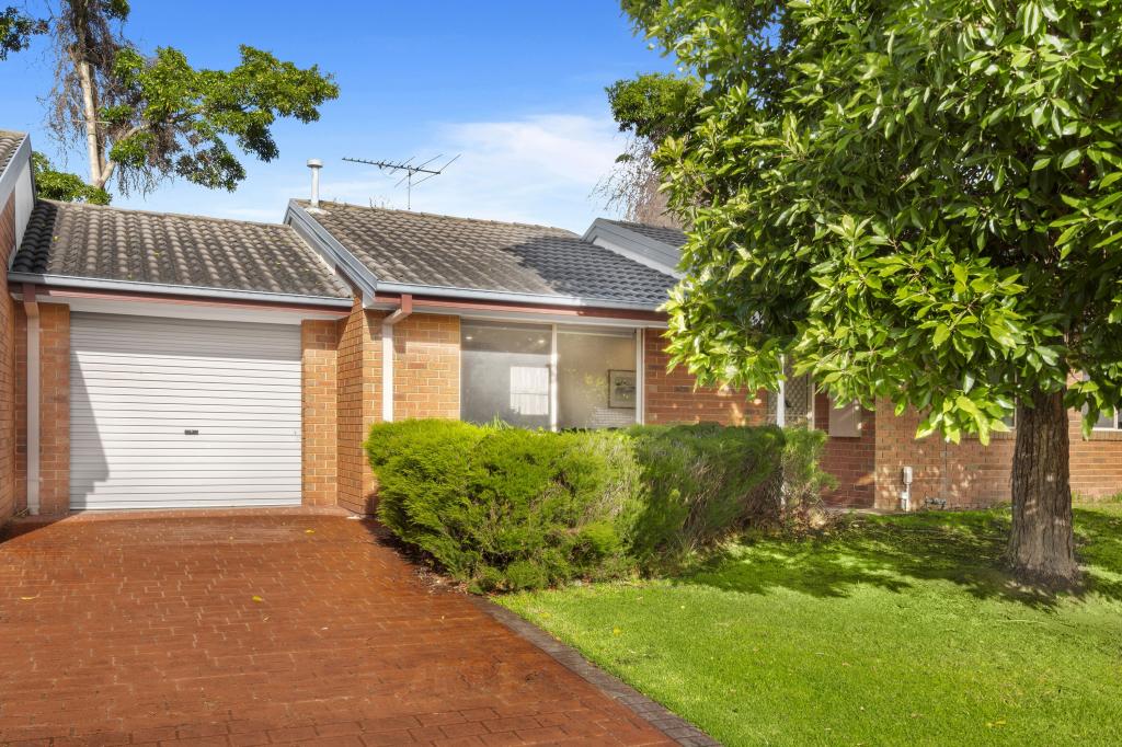 42 Marong Tce, Forest Hill, VIC 3131