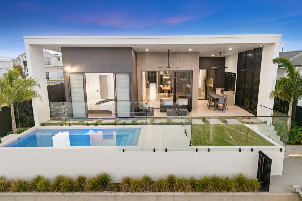 50 South Diamond Dr, Pelican Waters, QLD 4551