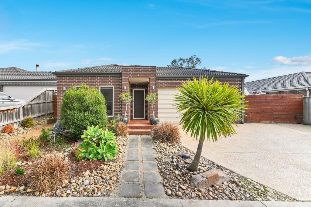 39 Thwaites Rd, Pakenham, VIC 3810