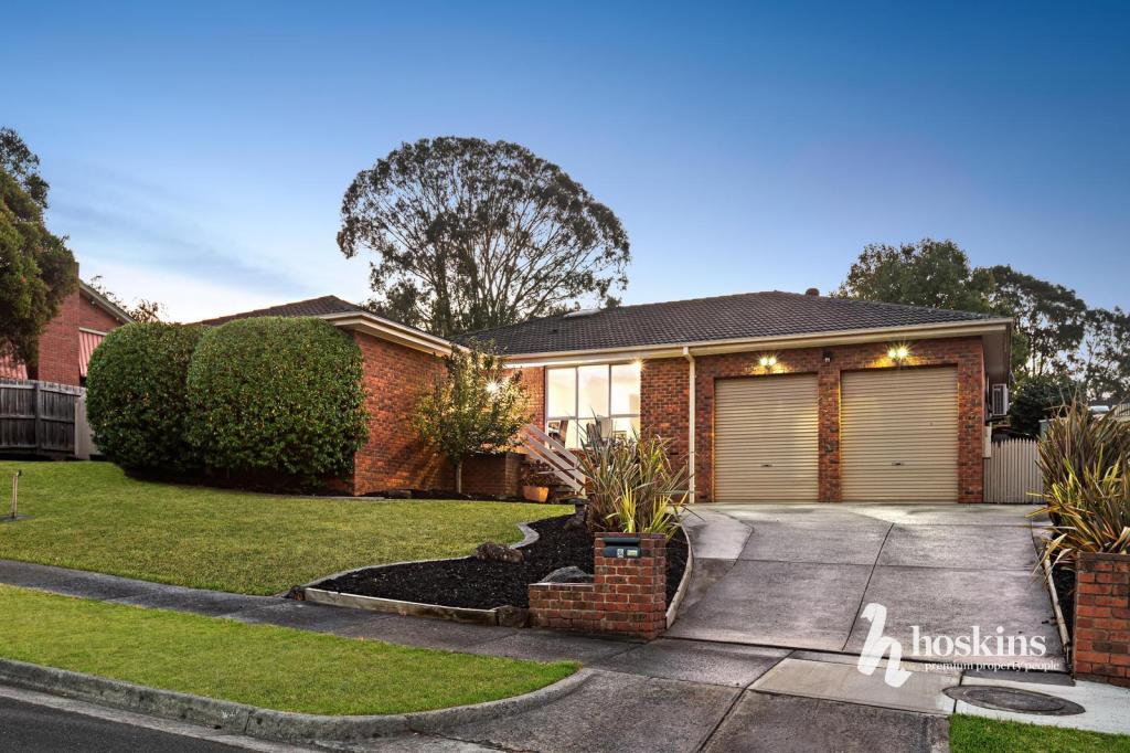 2 Dobell Pl, Mooroolbark, VIC 3138