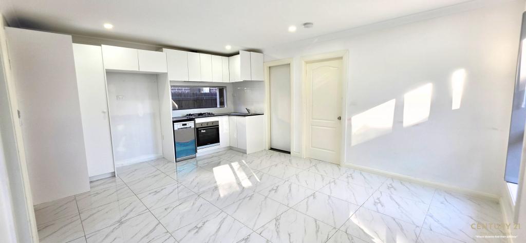 1/25a Parkland Ave, Macquarie Fields, NSW 2564