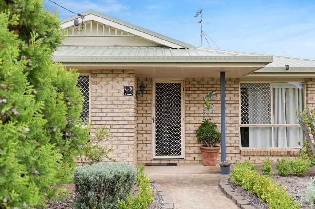 2 Shannon Ct, Oakey, QLD 4401