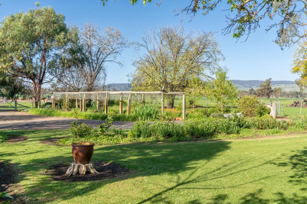 745 Balmattum North Rd, Balmattum, VIC 3666