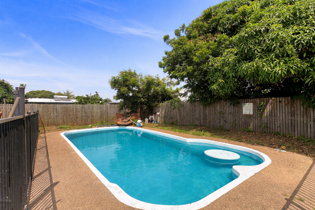927 Riverway Dr, Condon, QLD 4815
