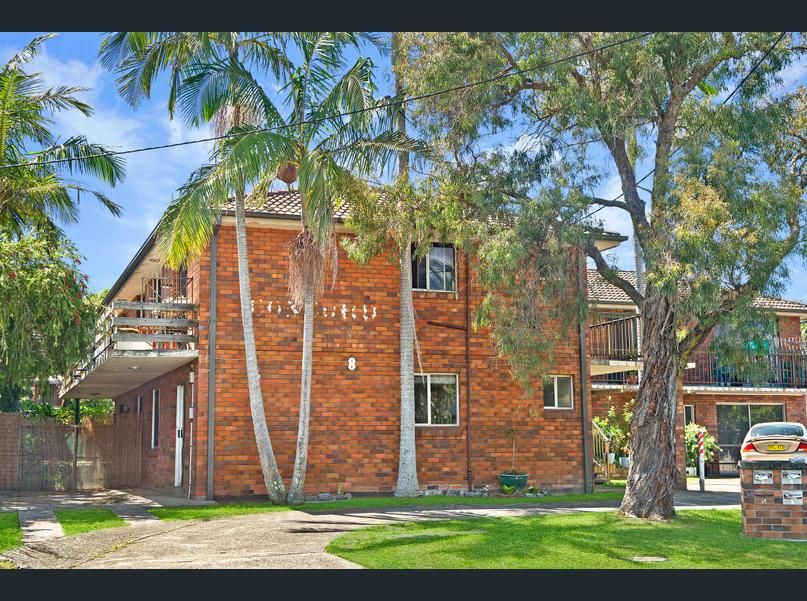 4/8 LACHLAN CL, PORT MACQUARIE, NSW 2444