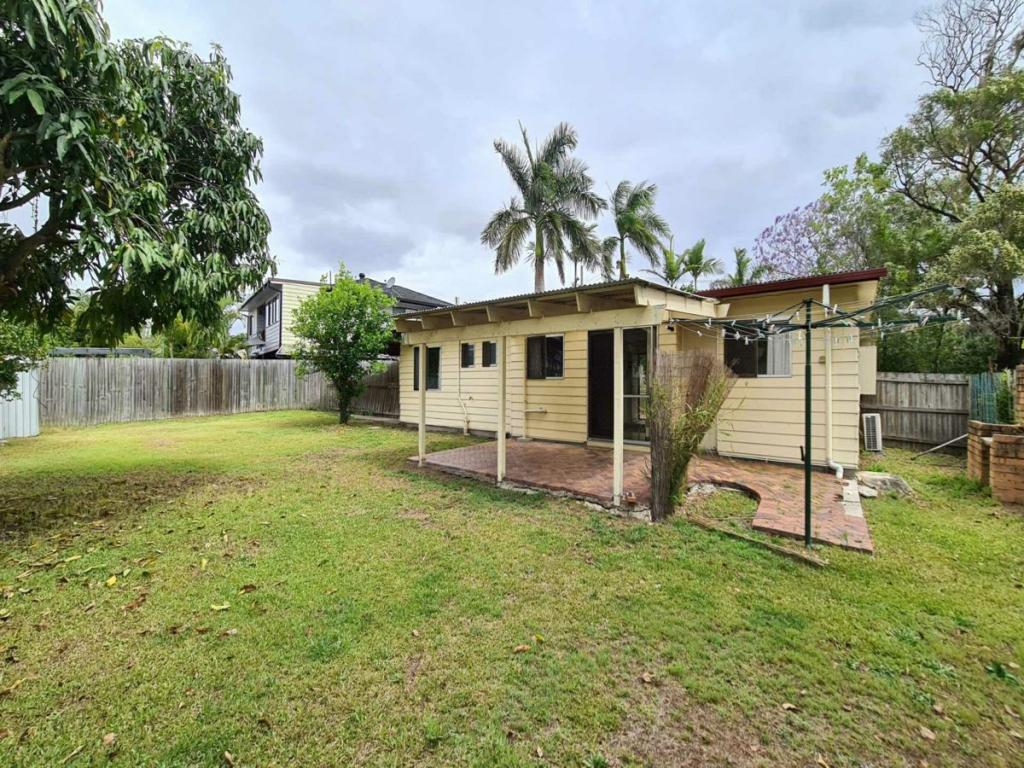 20 Canterbury Lane, Bethania, QLD 4205