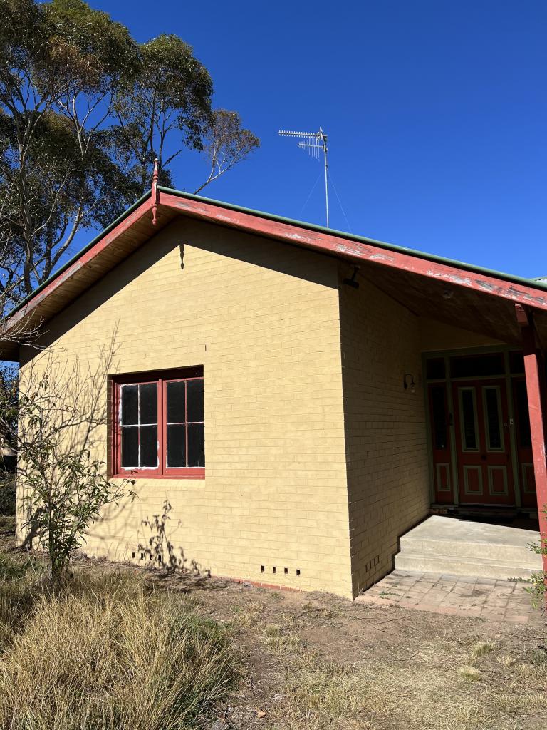 3 Garroogang Rd, Goulburn, NSW 2580