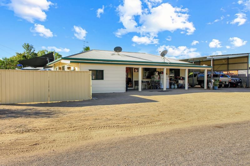 49 Molloy Cres, Nome, QLD 4816