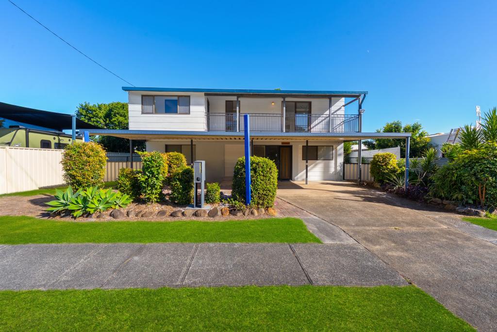 212 Oxley Dr, Coombabah, QLD 4216