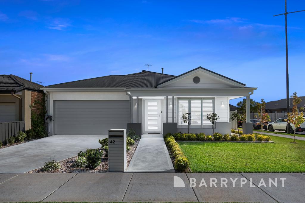 42 Sirianni Bvd, Fraser Rise, VIC 3336