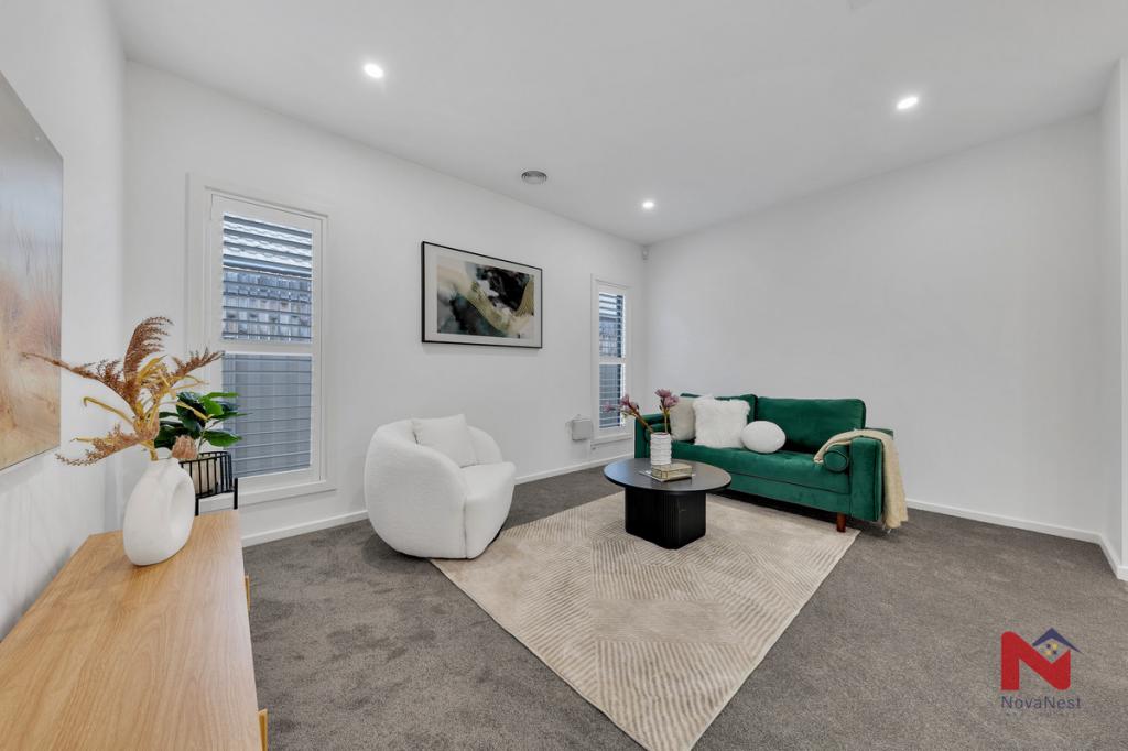 39 Oakview Pde, Caroline Springs, VIC 3023