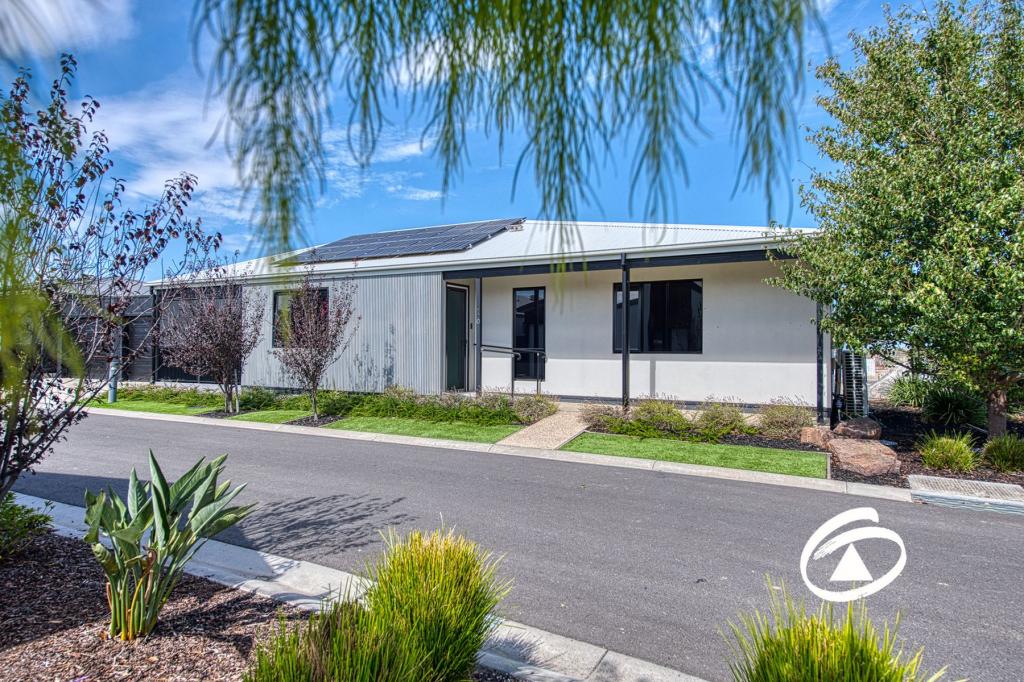 120/34 Mcmullen Rd, Officer, VIC 3809