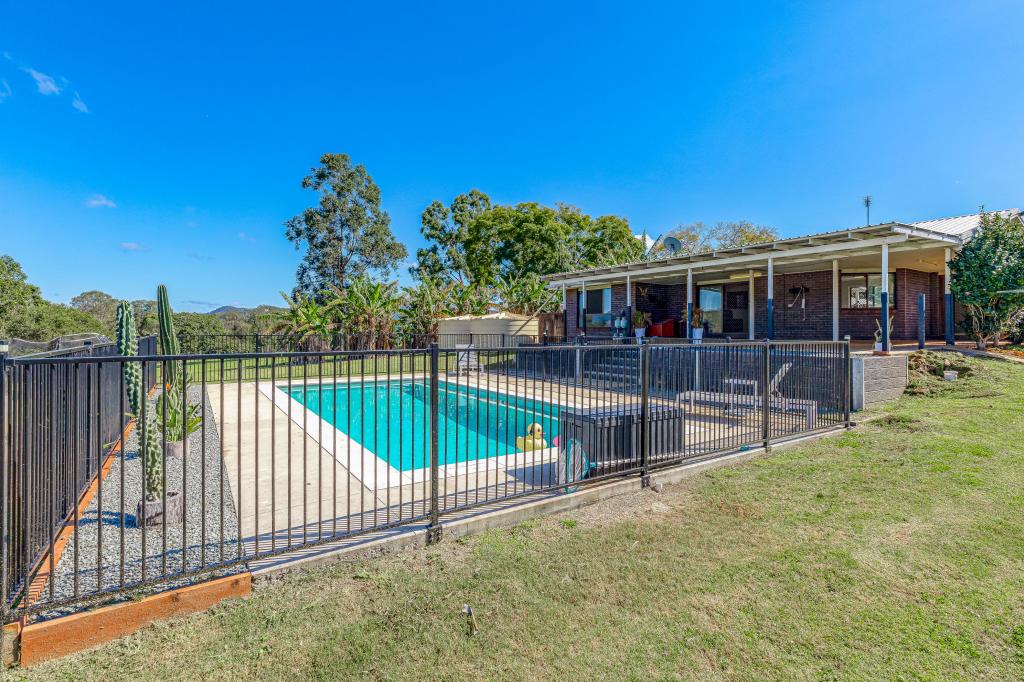 32 Limestone Dr, Widgee, QLD 4570