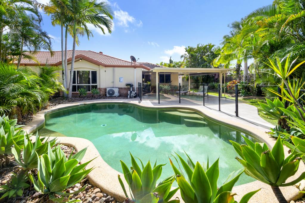 21 Swanton Dr, Mudgeeraba, QLD 4213