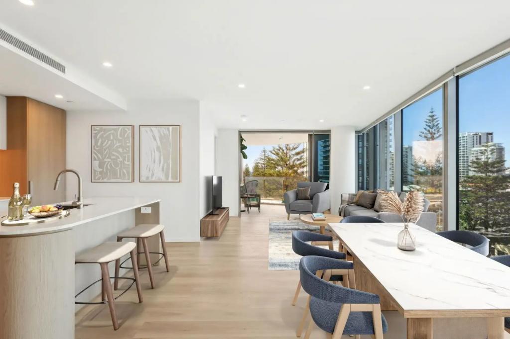 504/146 Surf Pde, Broadbeach, QLD 4218