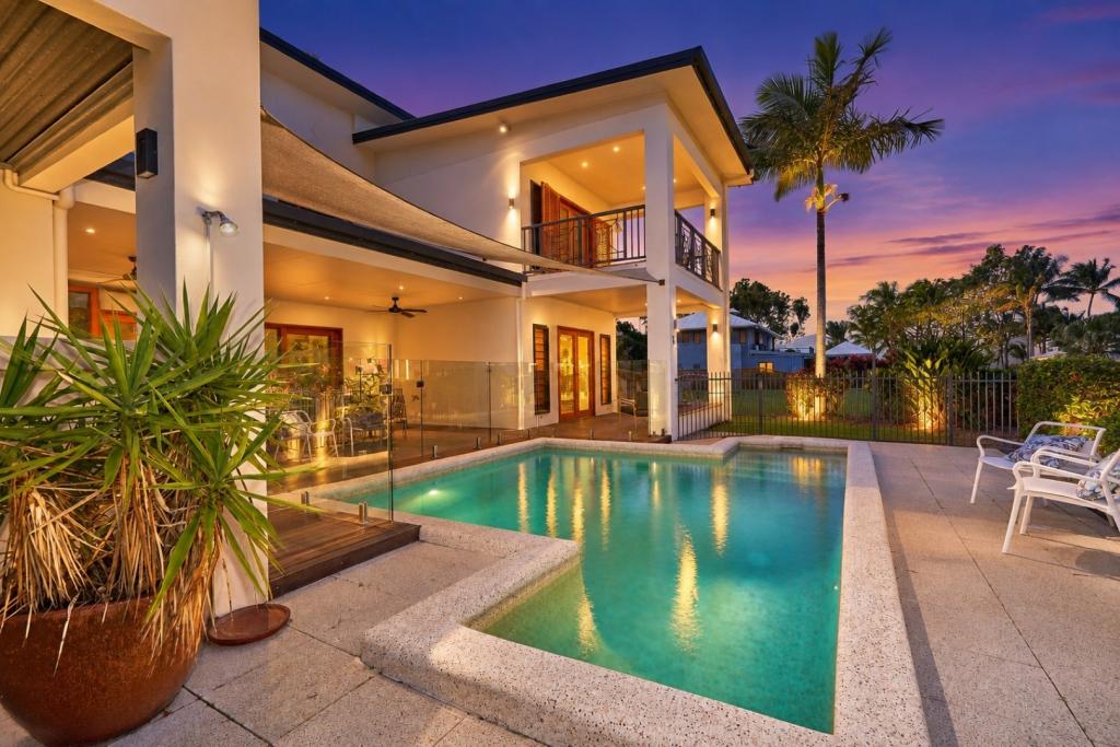 6/61-67 Arlington Esp, Clifton Beach, QLD 4879